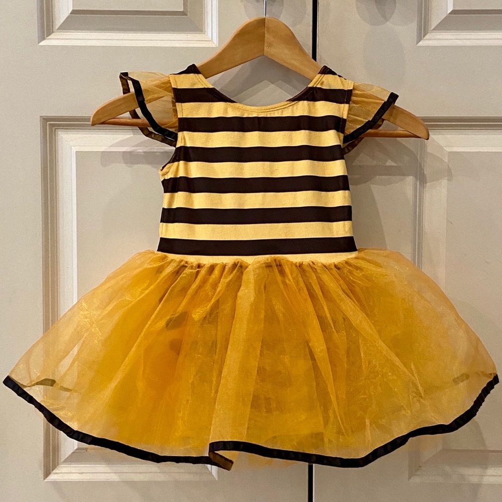 Gymboree Halloween Bumble Bee Size 4T-5T